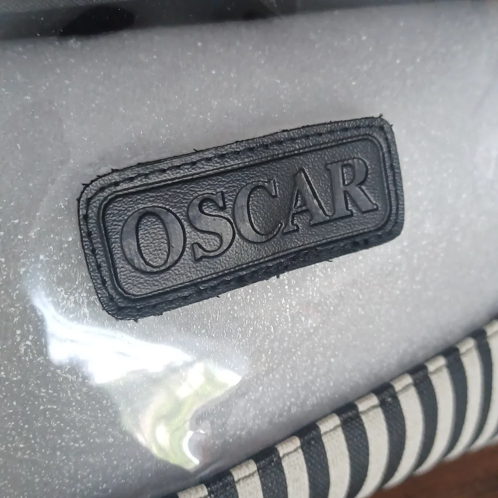 Oscar de La Renta cosmetic bag